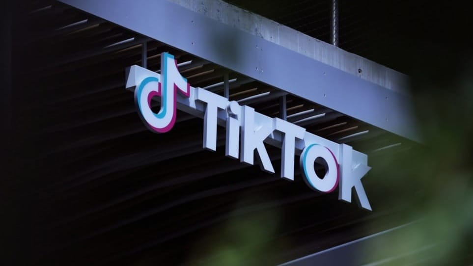 TikTok interzis în Albania: Guvernul impune restricții stricte asupra platformei