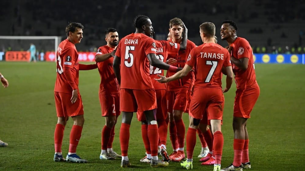 FCSB învinge dramatic pe Qarabag cu 3-2 la Baku