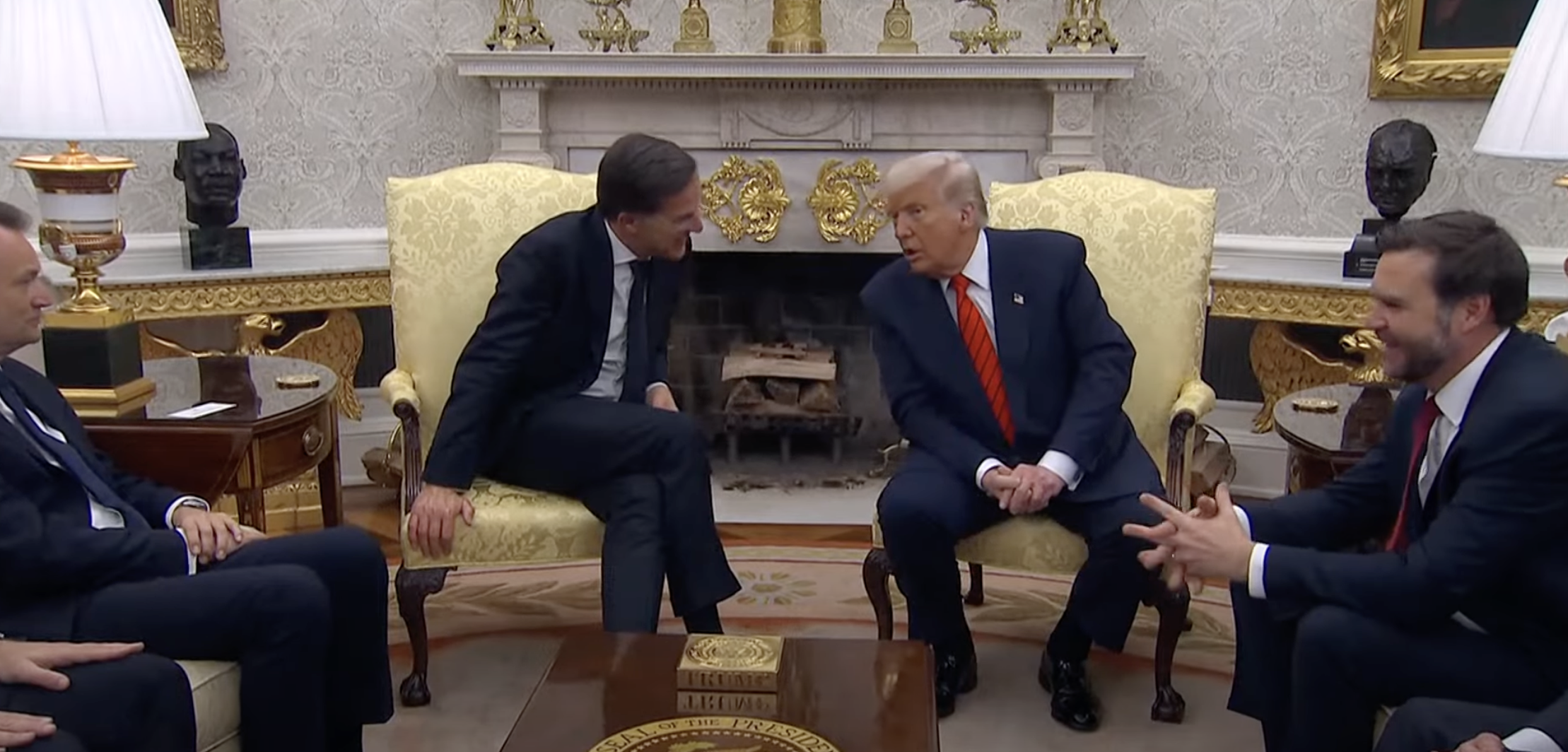 Donald Trump, atac direct la Klaus Iohannis: „Nu l-am plăcut deloc!”