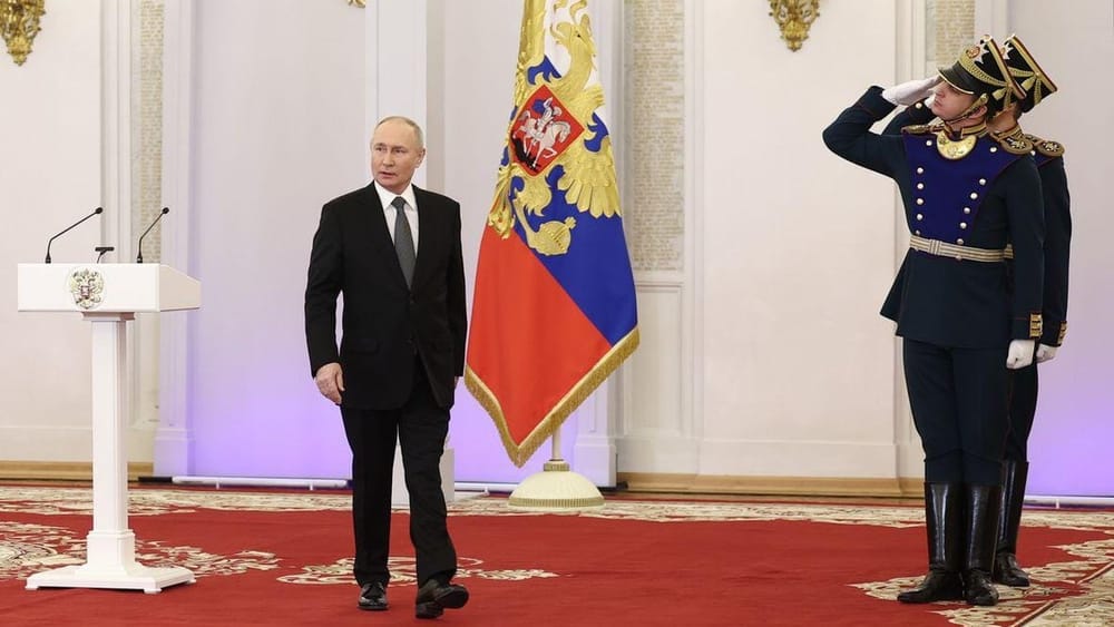 Deutsche Welle marchează 25 de ani de la ascensiunea lui Vladimir Putin la președinția Rusiei, analizând transformarea sa dintr-un potențial partener al Europei într-un adversar declarat. imagine postare