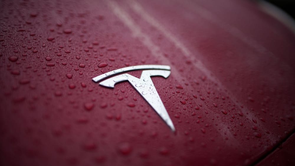 Tesla înregistrează prima scădere anuală a livrărilor de vehicule din istoria companiei imagine postare