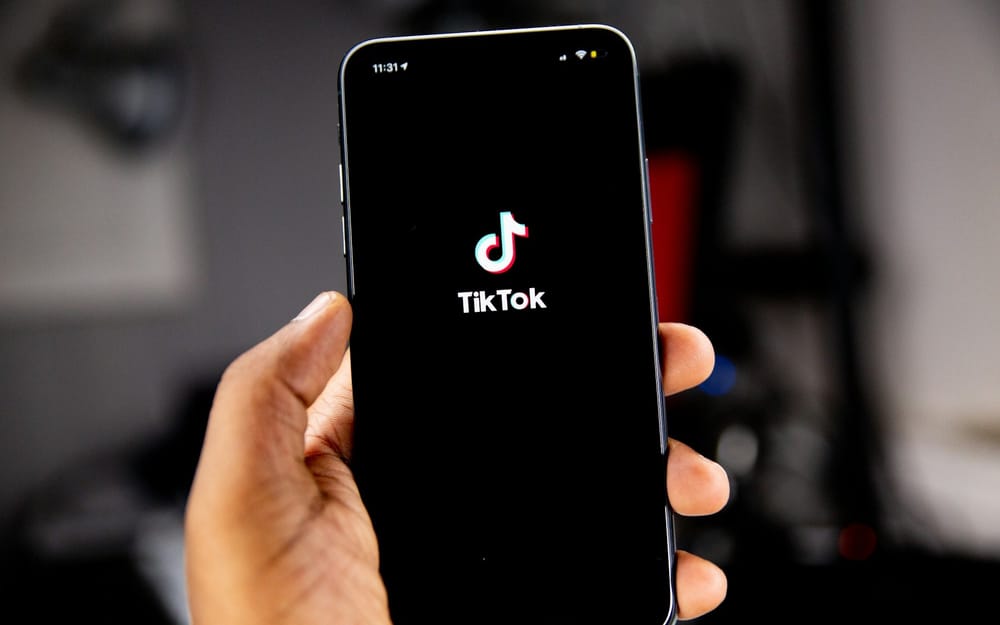 Curtea Supremă a SUA confirmă legea care ar putea interzice TikTok în Statele Unite imagine postare